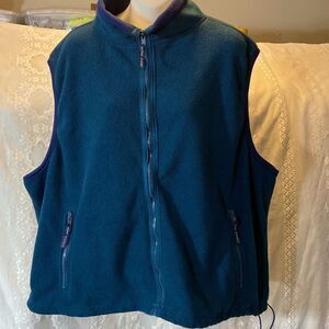 10/$50 ACTIVE ENERGY Green And Dark Blue Fleece Vest with Zip Size XL Unixes